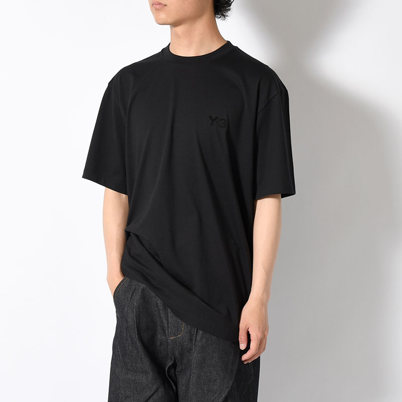 M REG SS TEE -BLACK-