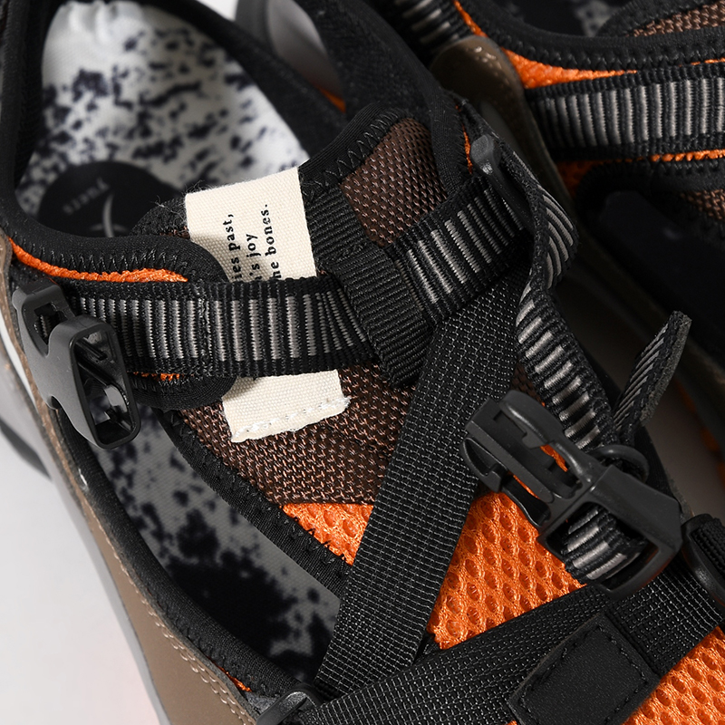 PARKLIFE -ORANGE/BROWN-