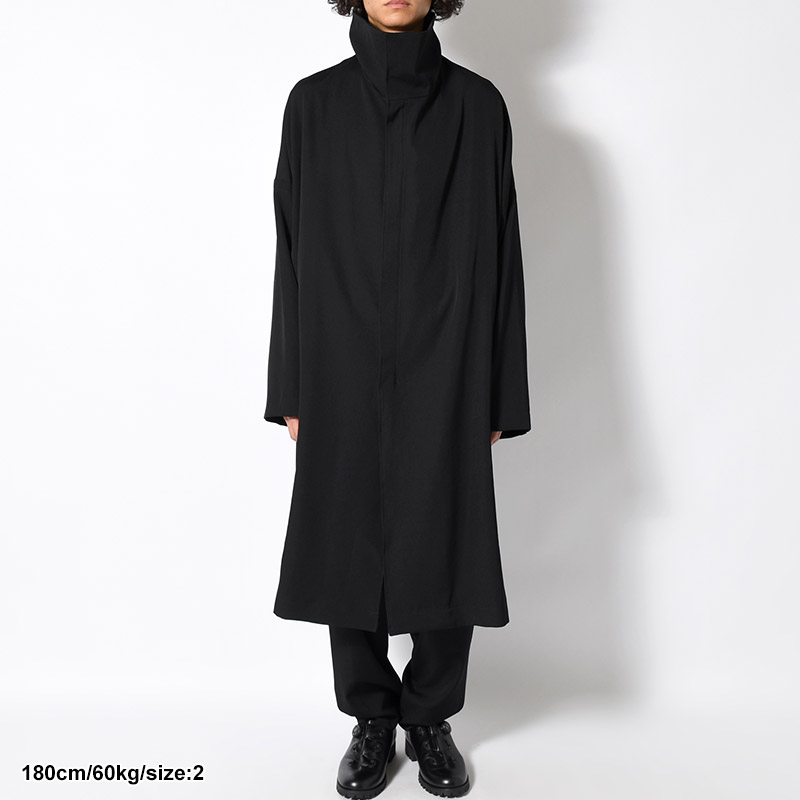 WOOL GABARDINE STRAIGHT CUTTING STAND COLLAR COAT -BLACK-