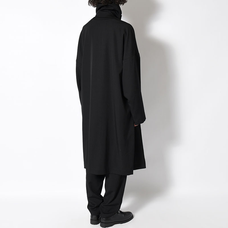 WOOL GABARDINE STRAIGHT CUTTING STAND COLLAR COAT -BLACK-
