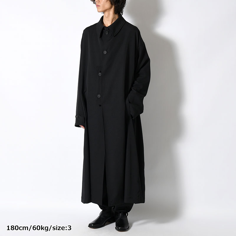 WOOL GABARDINE DESIGNED SLEEVE COAT -BLACK-