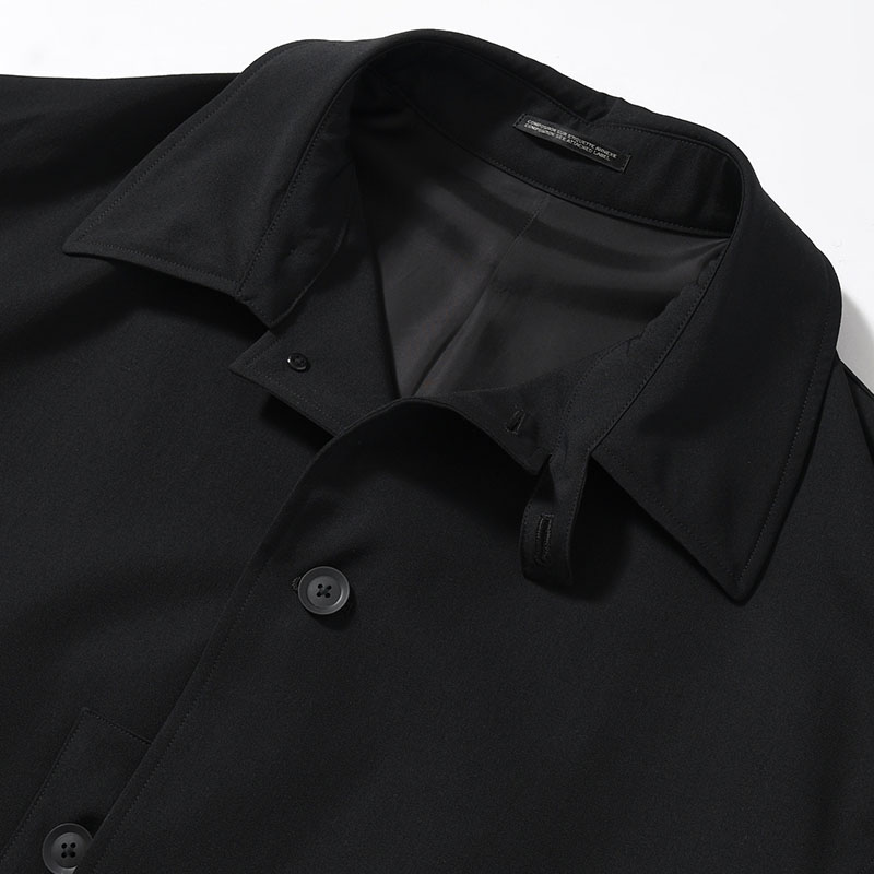 WOOL GABARDINE DESIGNED SLEEVE COAT -BLACK-