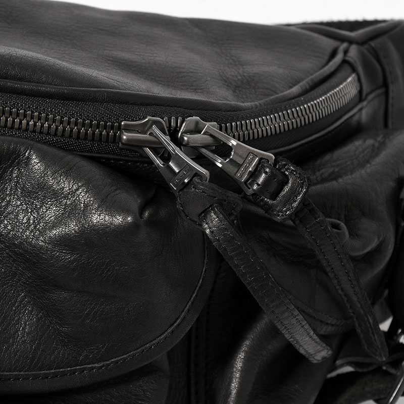 JAPAN SHOULDER 3PIN BELT BODY BAG -BLACK-
