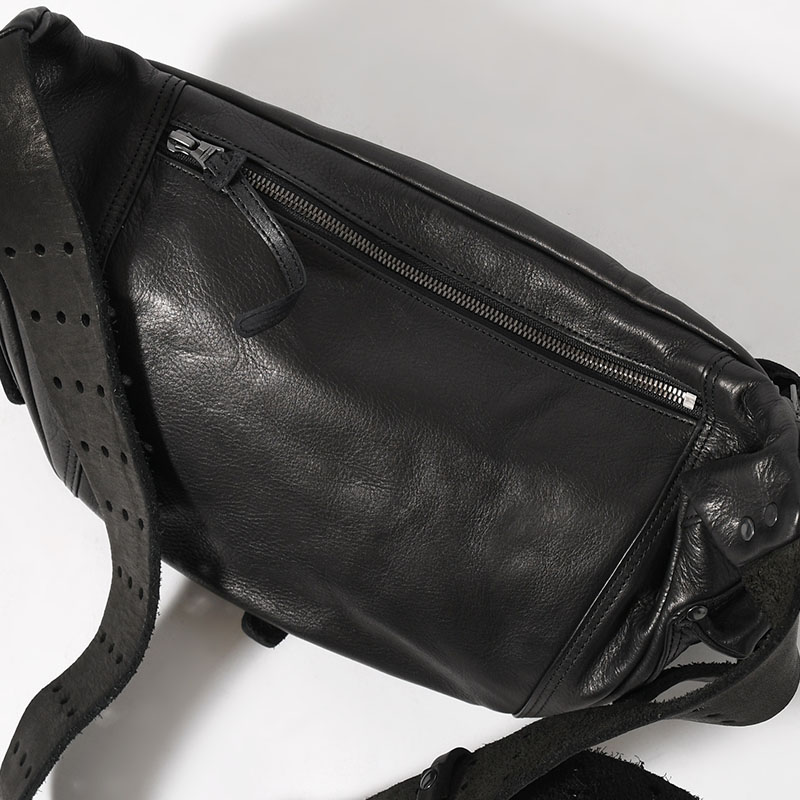 JAPAN SHOULDER 3PIN BELT BODY BAG -BLACK-