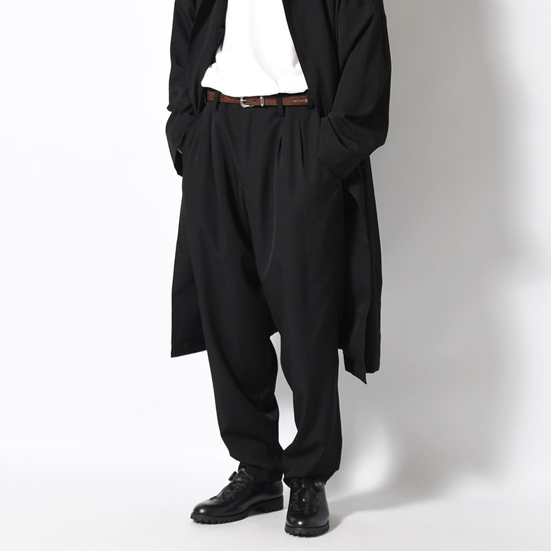 WOOL GABARDINE 2TUCKS PANTS -BLACK-