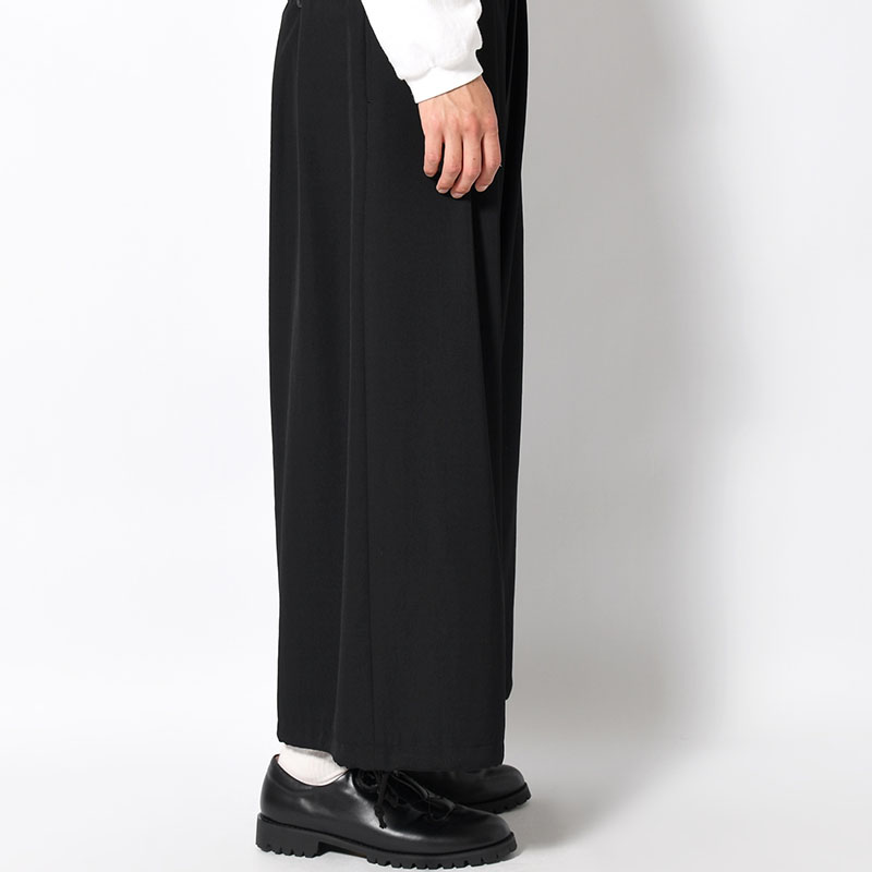 WOOL GABARDINE THIN BALLOON PANTS -BLACK-