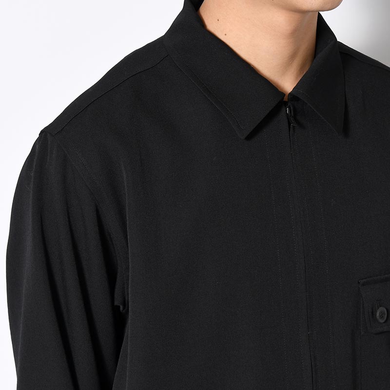 WOOL GABARDINE FRONT ZIP BLOUSE -BLACK-