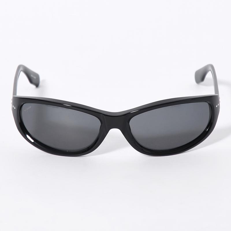 BLACK ACETATE CURVE SUNGLASSES -GREY-