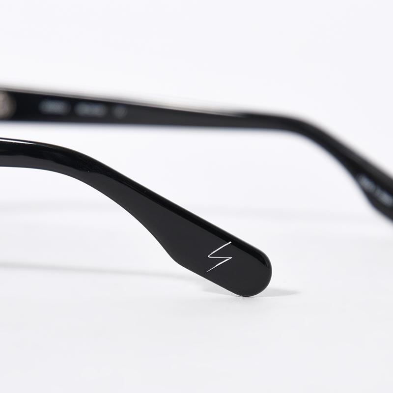 BLACK ACETATE CURVE SUNGLASSES -BLUE-