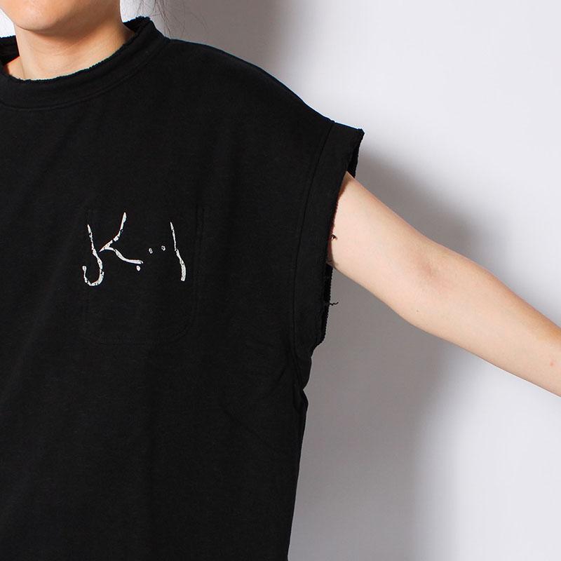 REVERSIBLE SWEAT NO SLEEVE -2.COLOR-