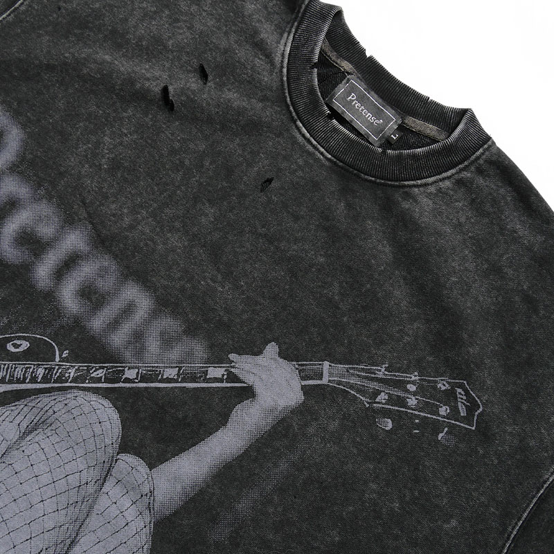 Allover Print Sweatshirt -BLACK-