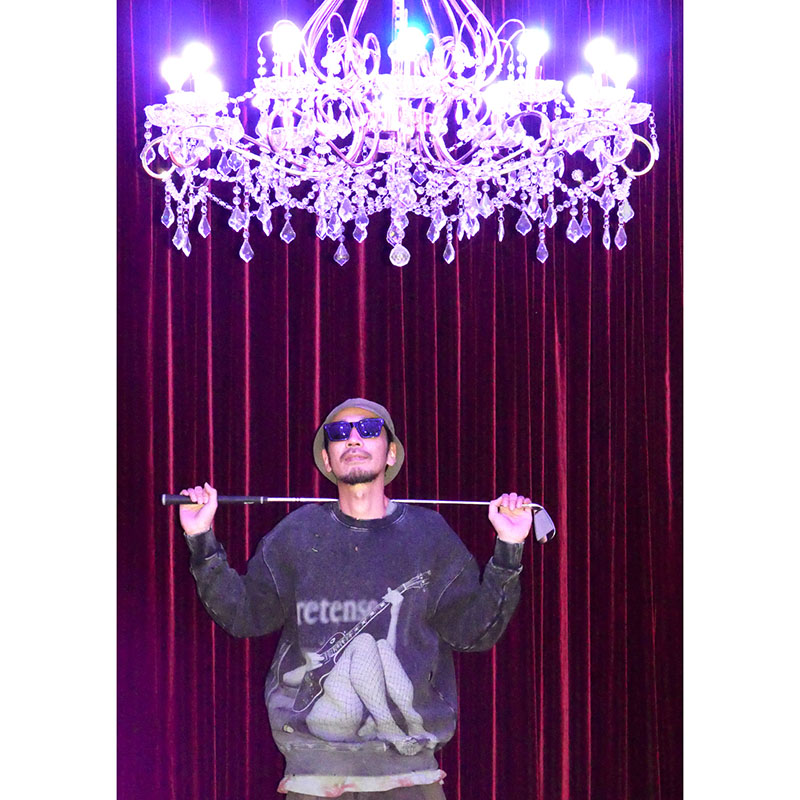 Allover Print Sweatshirt -BLACK-