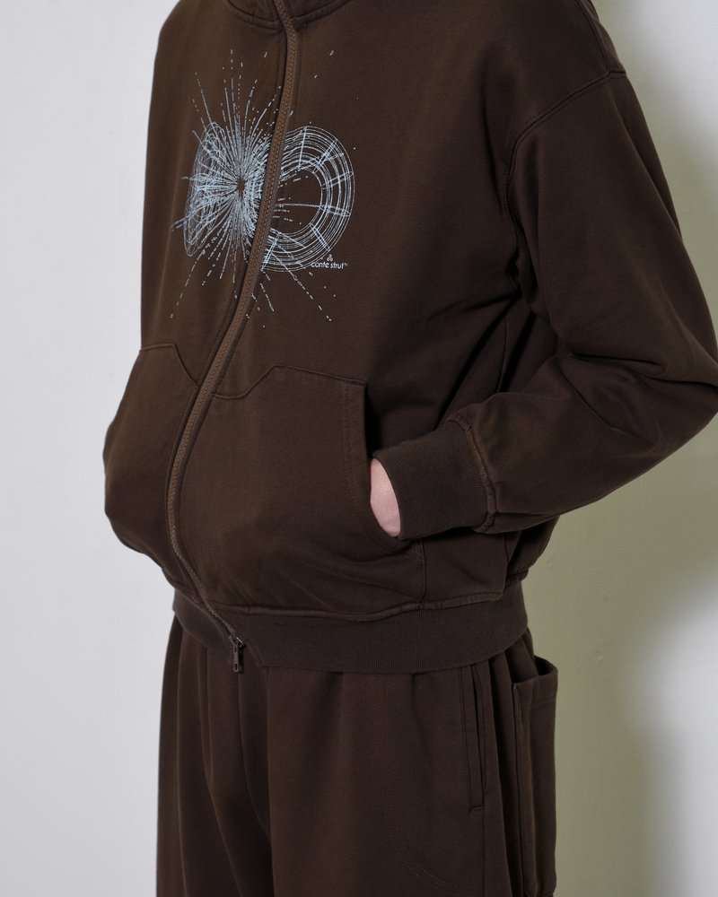 DOUBLE-CURVE ZIP HOODIE -BROWN-