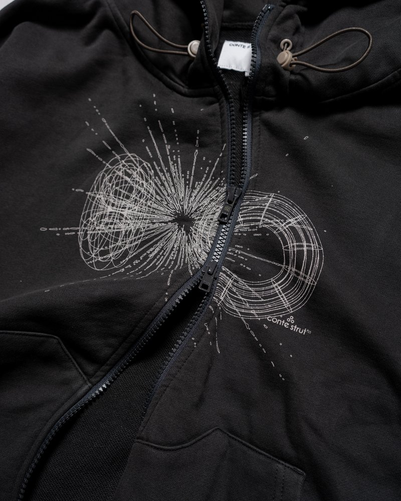DOUBLE-CURVE ZIP HOODIE -SUMI-