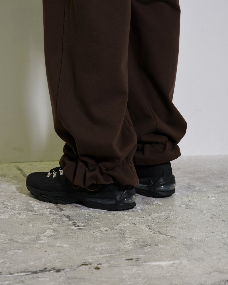 WIDE SWEAT PANTS -BROWN-