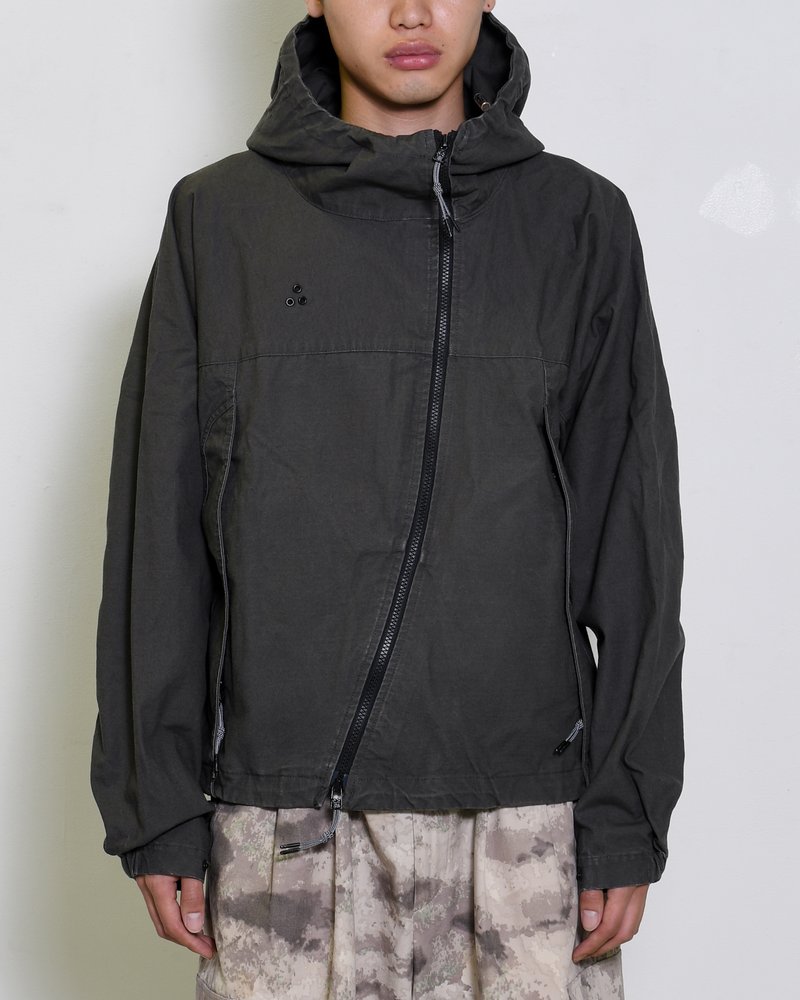 TREATED CURVED ZIP MOUNTAIN PARKA -GREY-