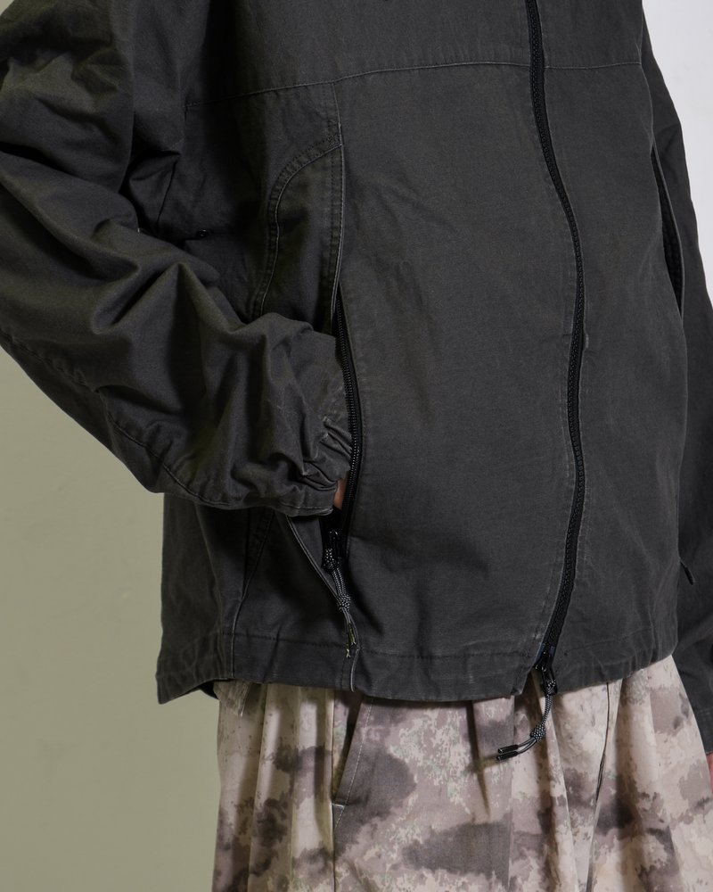 TREATED CURVED ZIP MOUNTAIN PARKA -GREY-