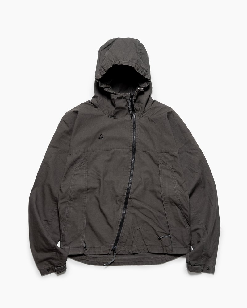 TREATED CURVED ZIP MOUNTAIN PARKA -GREY-