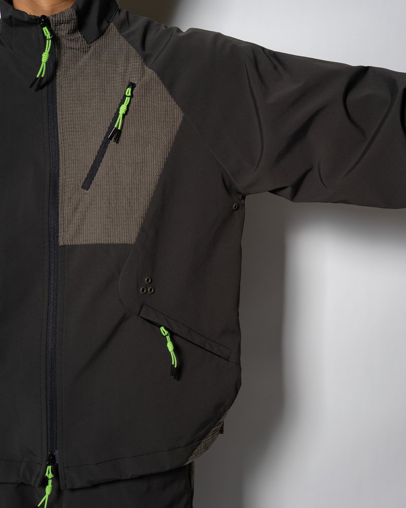 NYLON SWITCHING JKT -CHARCOAL-