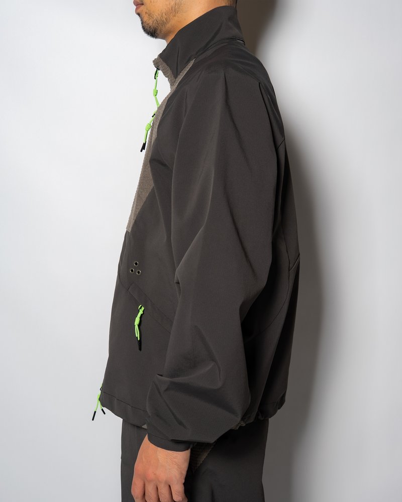 NYLON SWITCHING JKT -CHARCOAL-