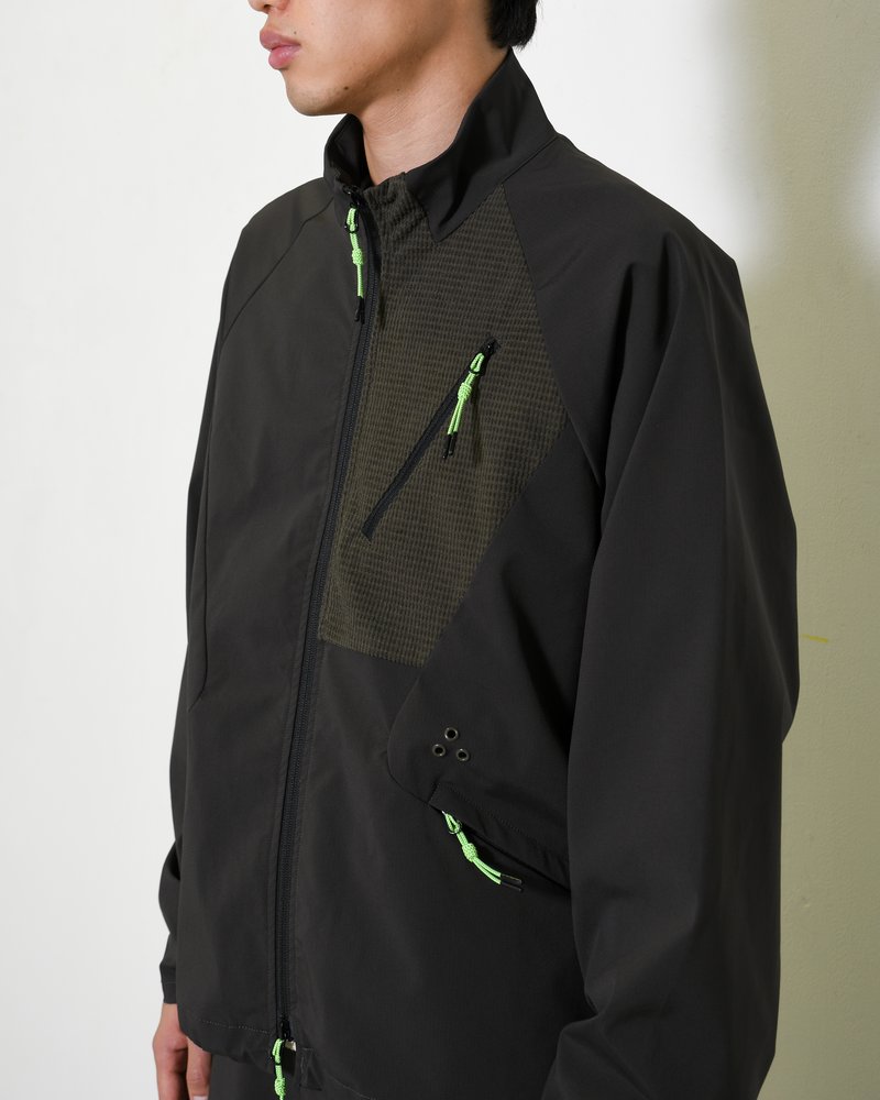 NYLON SWITCHING JKT -CHARCOAL-