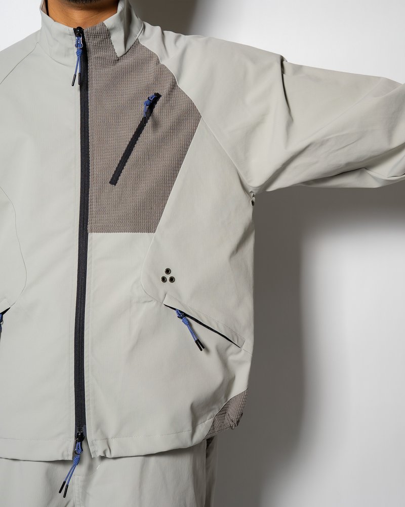 NYLON SWITCHING JKT -OFF-WHITE-