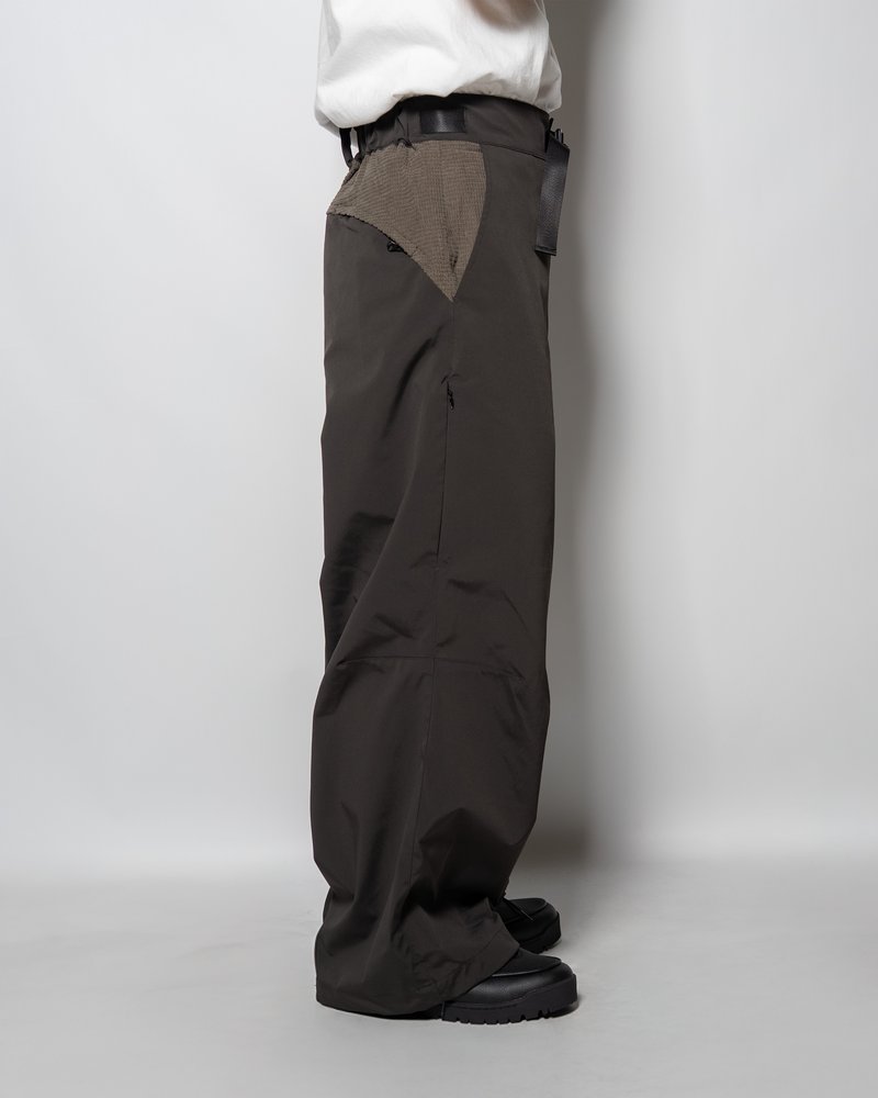 NYLON SWITCHING PANTS -CHARCOAL-