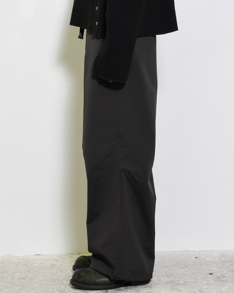NYLON SWITCHING PANTS -CHARCOAL-