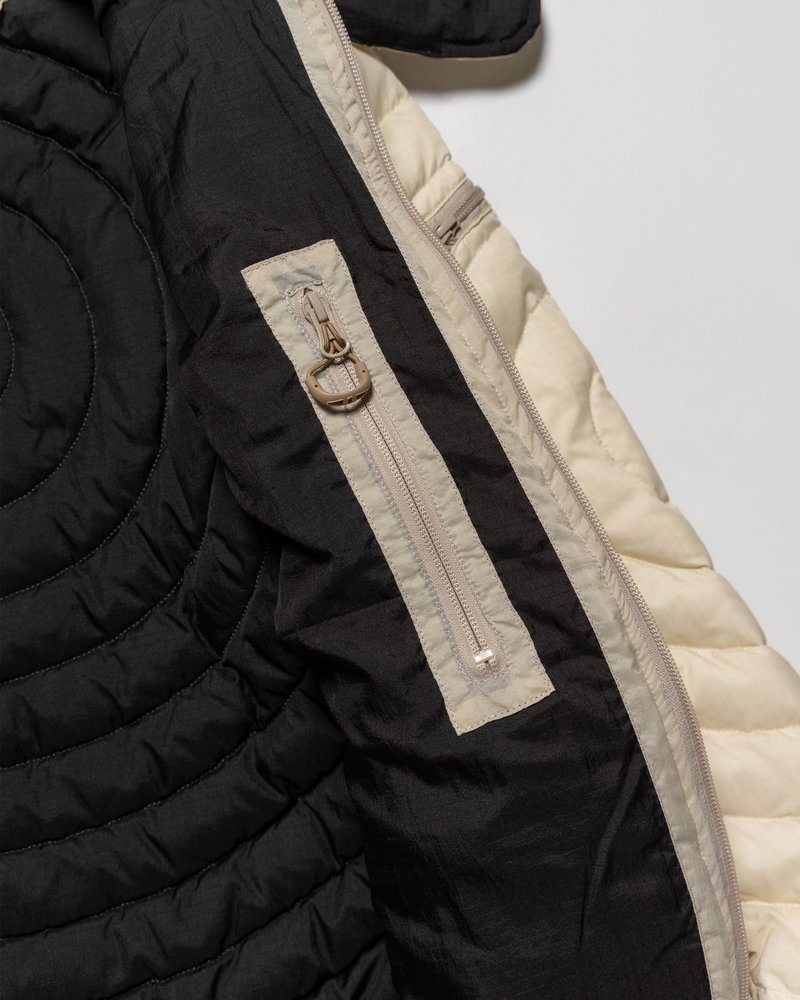 CIRCLE QUILTED DOWN JACKET -OFF-WHITE-
