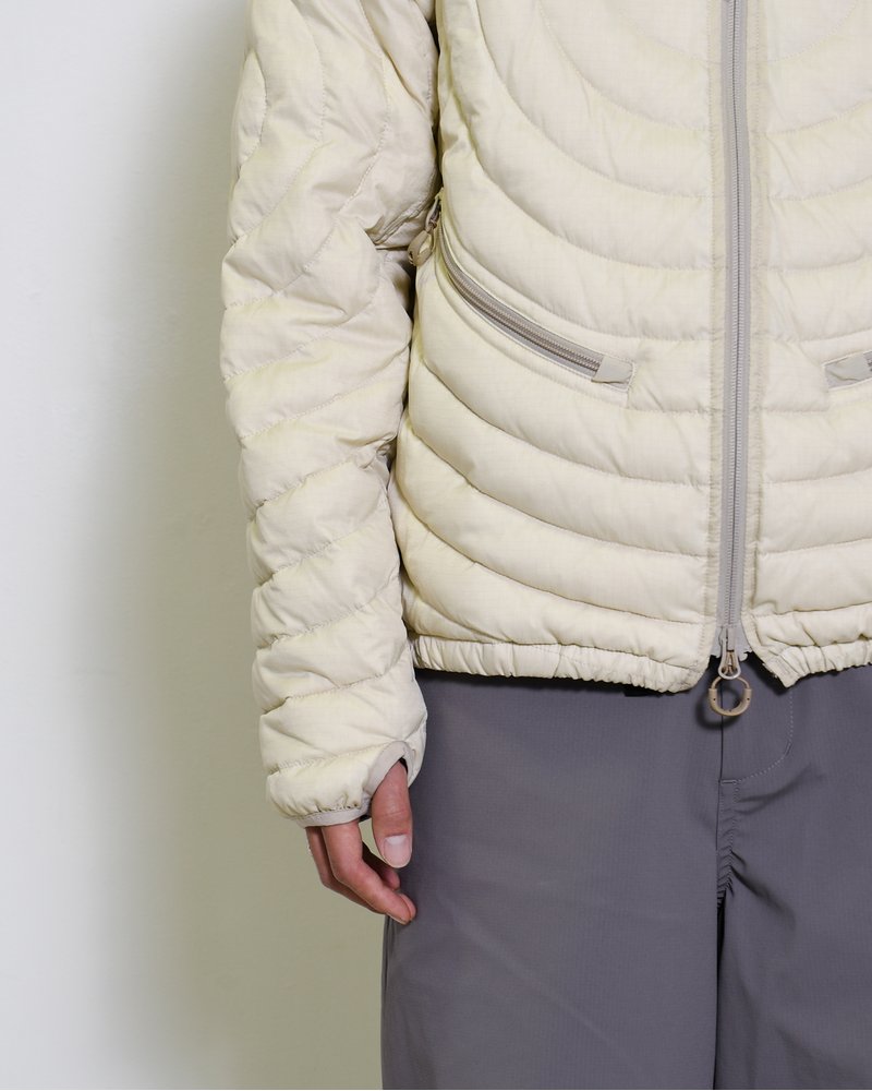 CIRCLE QUILTED DOWN JACKET -OFF-WHITE-
