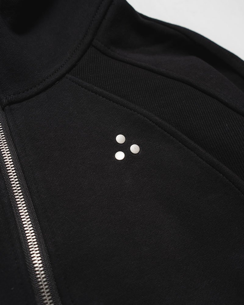 PANEL-SWITCHING HALF-ZIP HOODIE -BLACK-