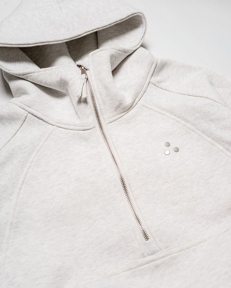 PANEL-SWITCHING HALF-ZIP HOODIE -OFF WHITE-