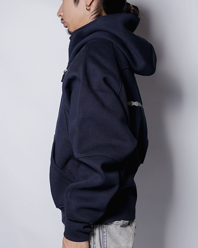 PANEL-SWITCHING HALF-ZIP HOODIE -NAVY-