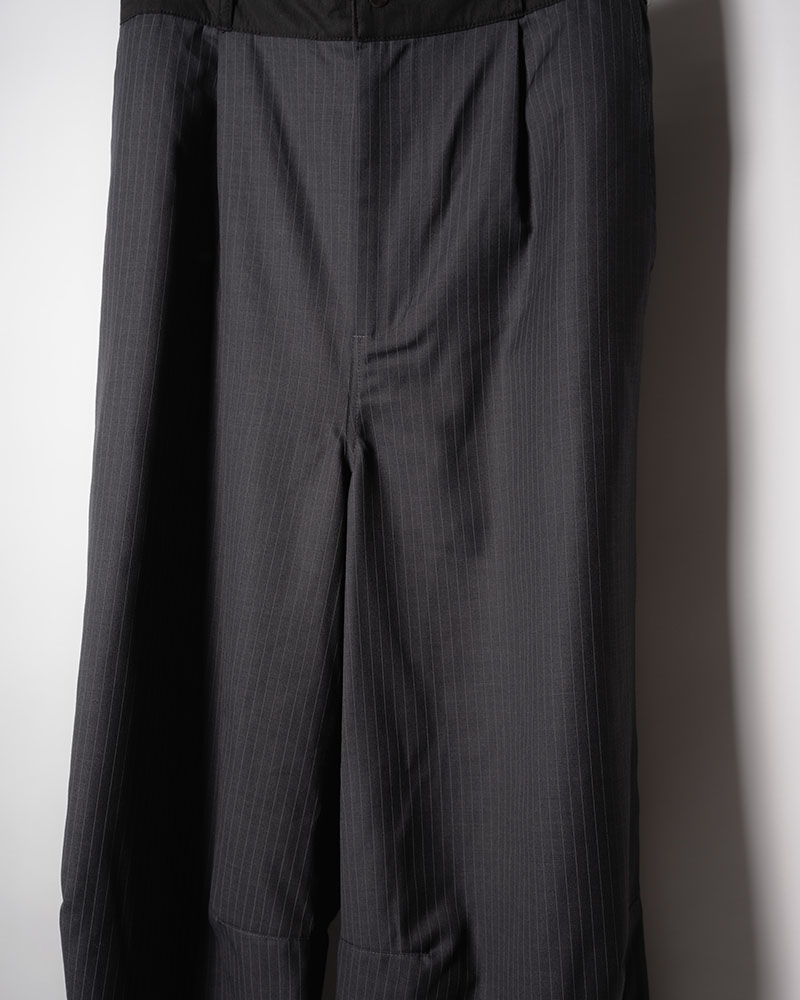 NYLON-TRIMMED WOOL PANTS -BLACK-