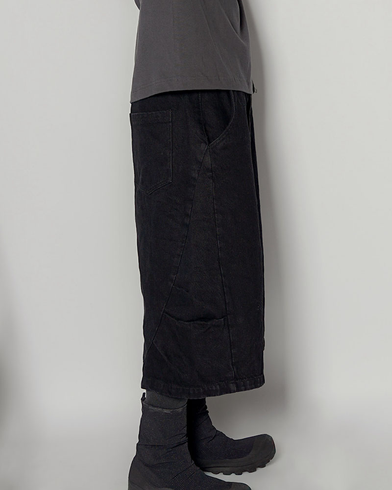 3D DENIM HALF PANTS -BLACK-