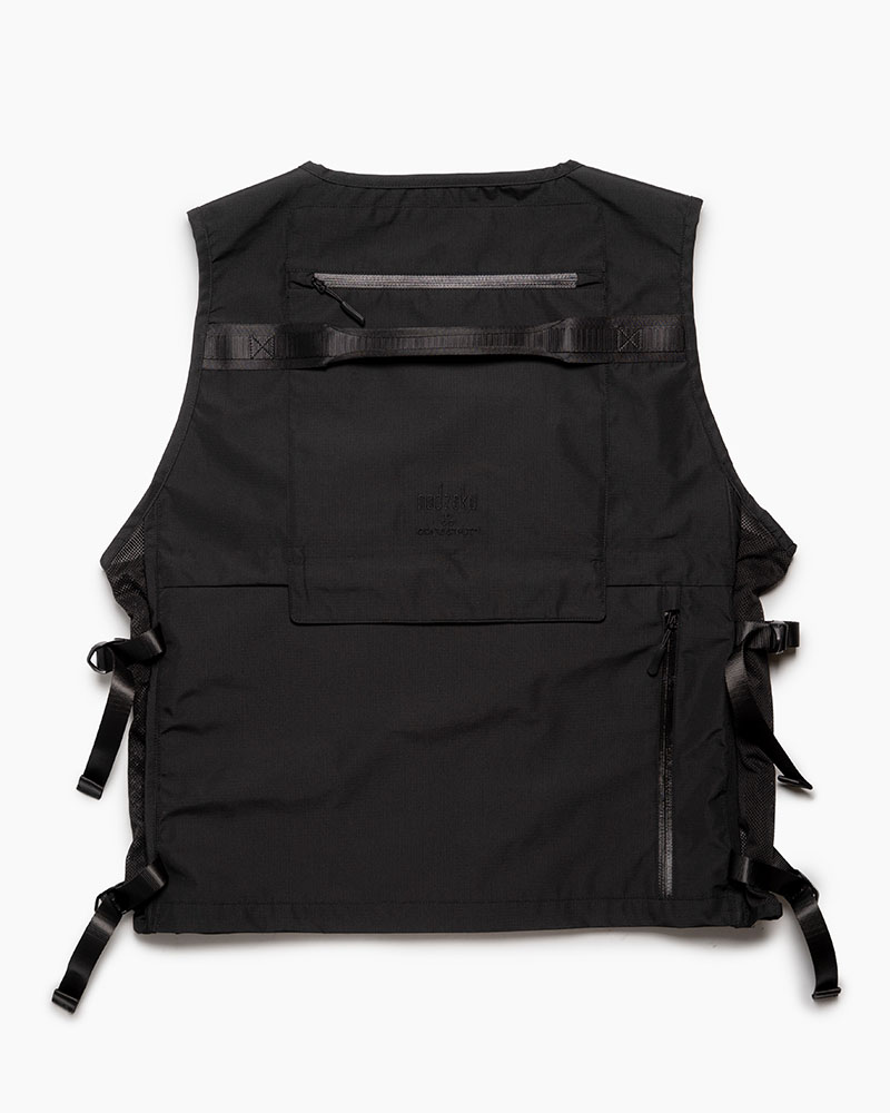 TACTICAL VEST -BLACK-