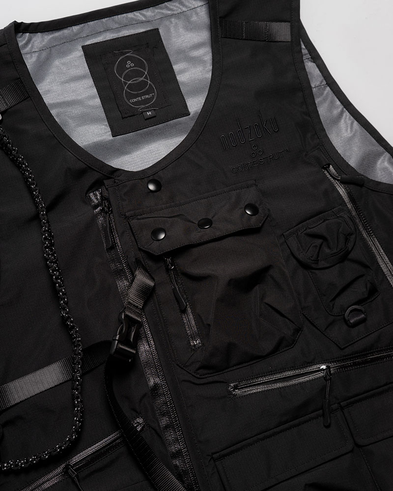 TACTICAL VEST -BLACK-
