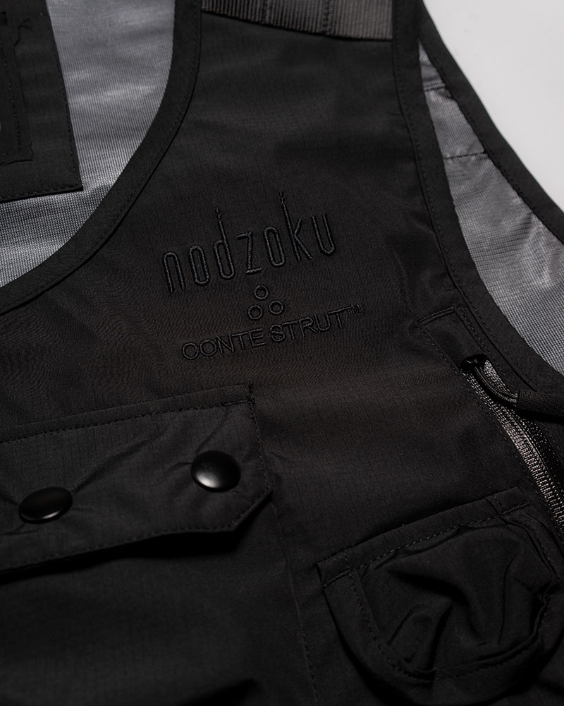 TACTICAL VEST -BLACK-