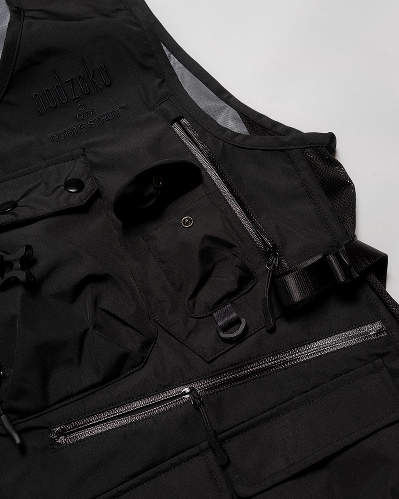 TACTICAL VEST -BLACK-
