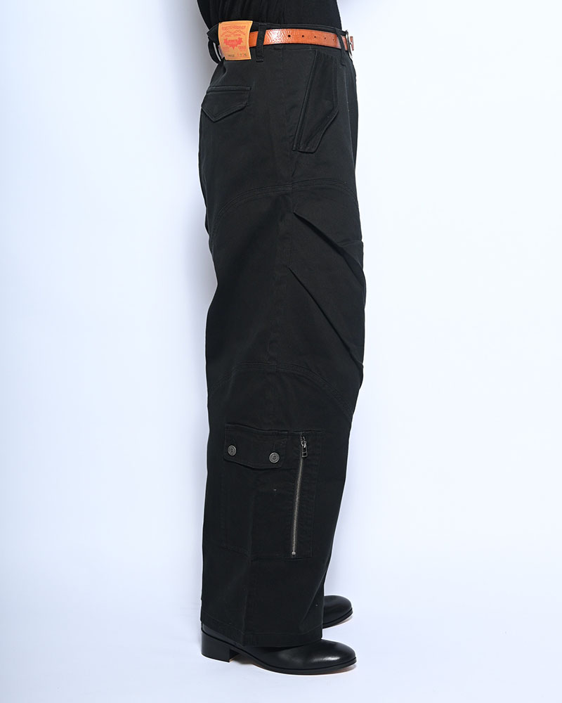 TUCK CURGO PANTS -BLACK-