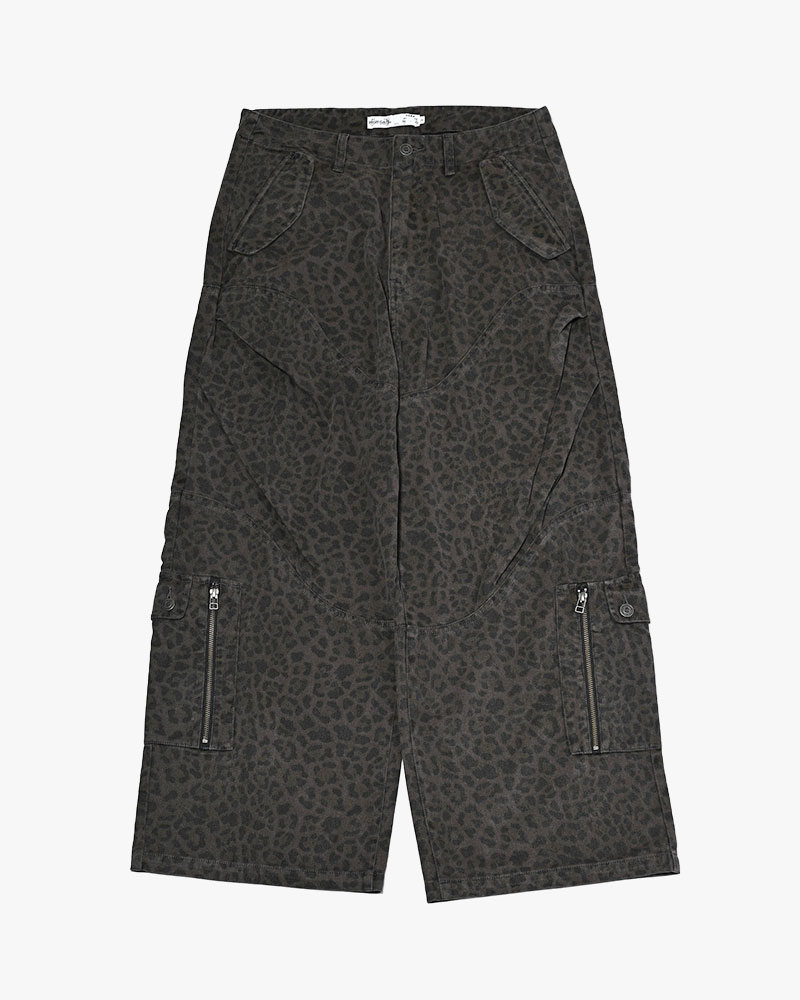 LEOPARD TUCK CURGO PANTS -GRAY-