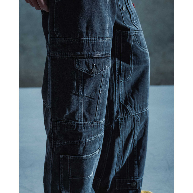 CLUSTERS DENIM PANTS -BLACK-