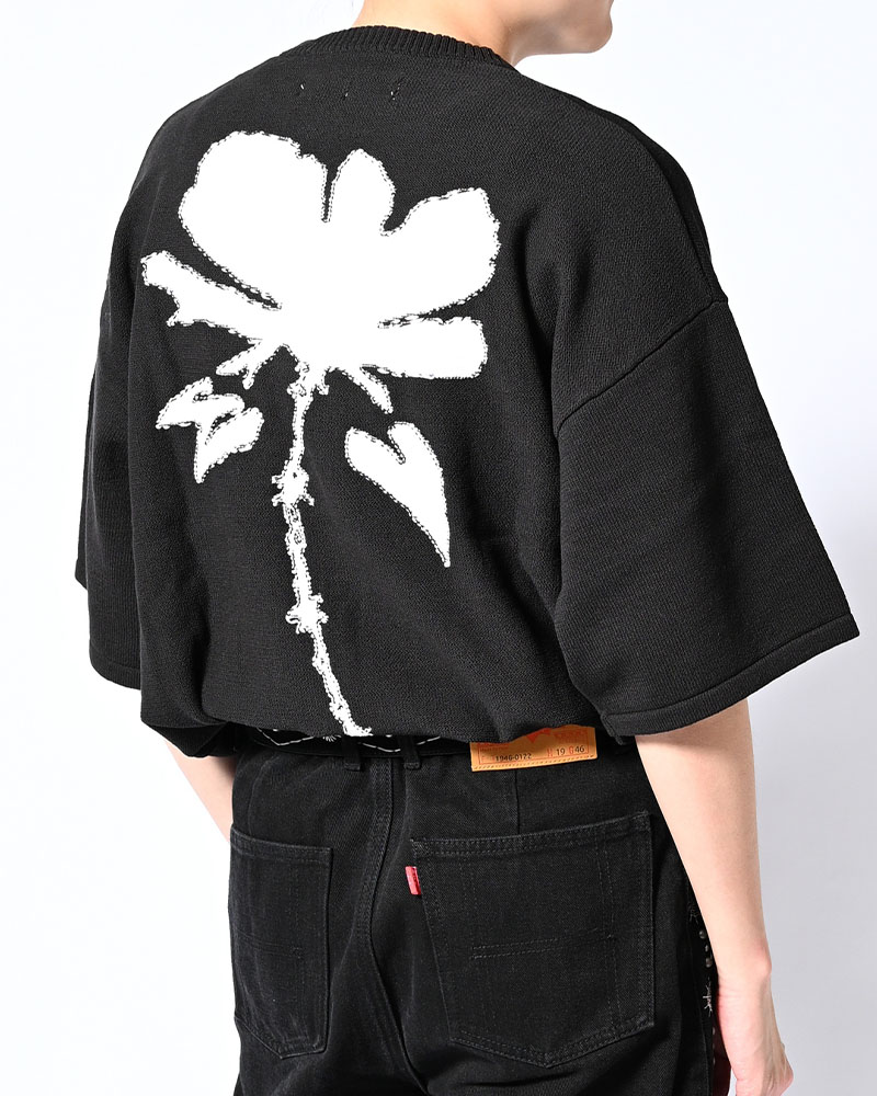 ROUGH FLOWER KNIT TEE -BLACK-