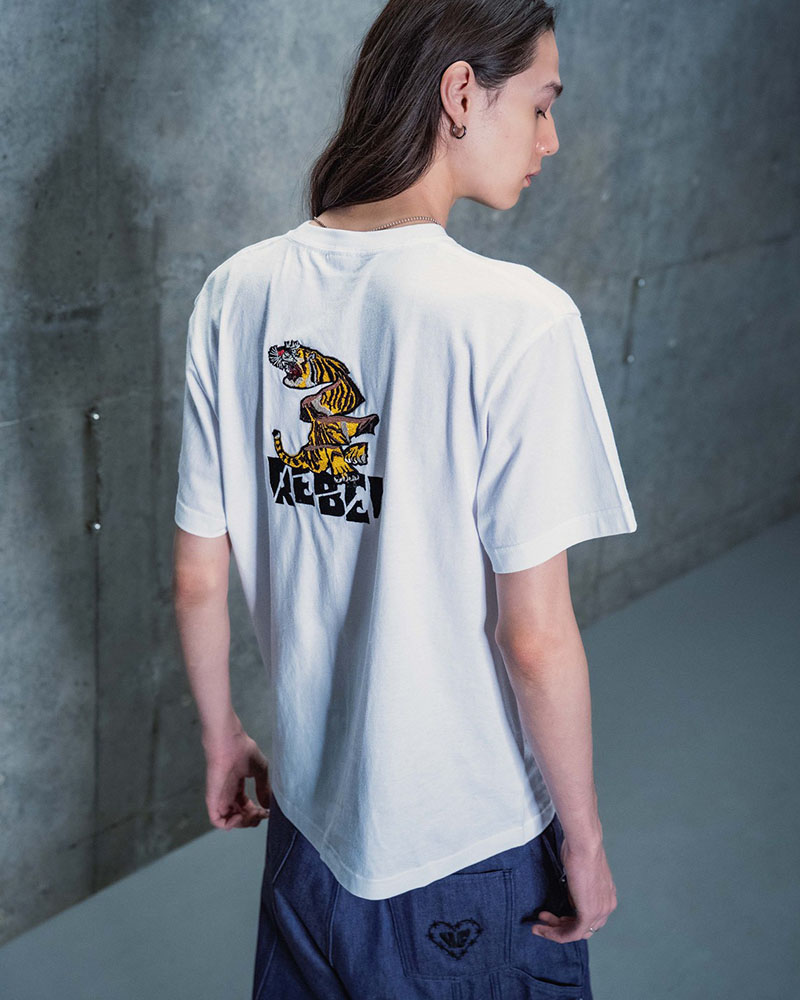 SLICES TIGER TEE -WHITE-