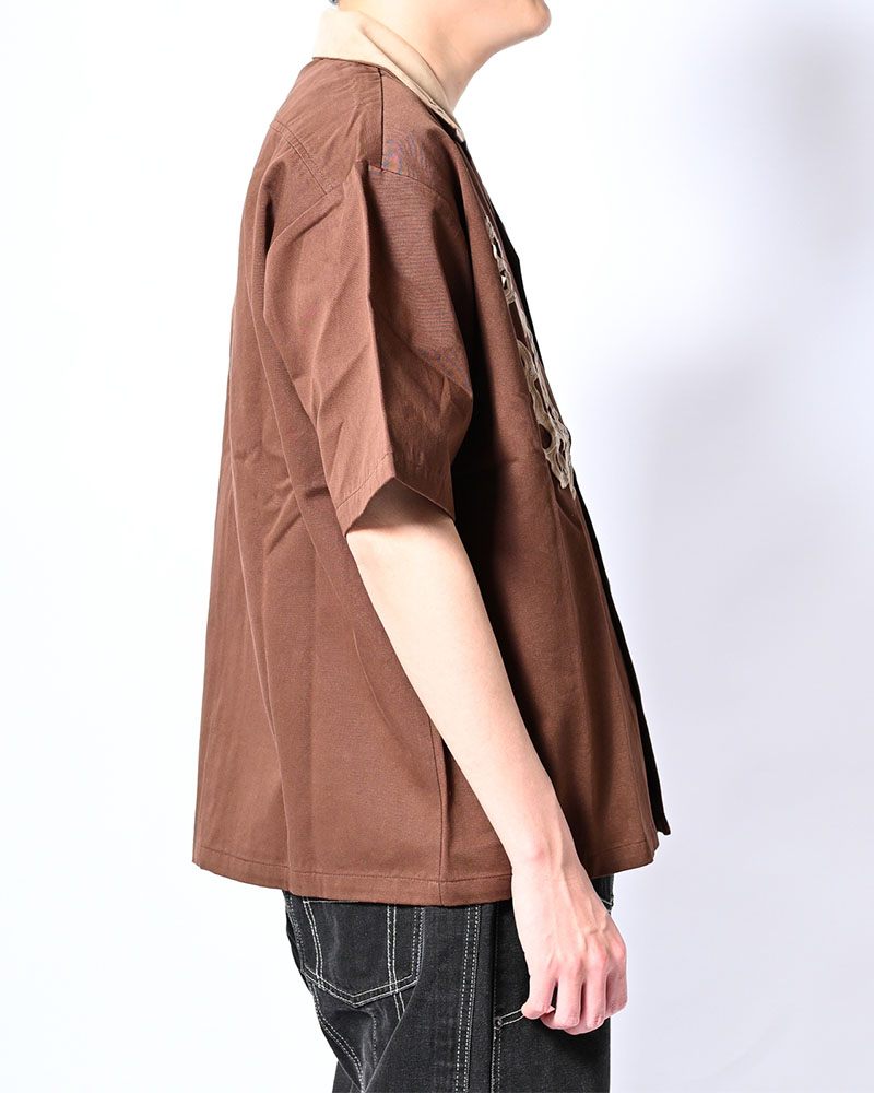 BRASS KNUCKLES FLOWER SHIRT -BROWN-