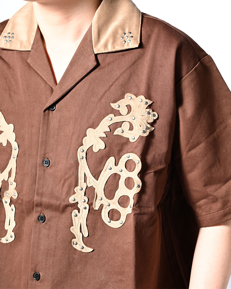 BRASS KNUCKLES FLOWER SHIRT -BROWN-