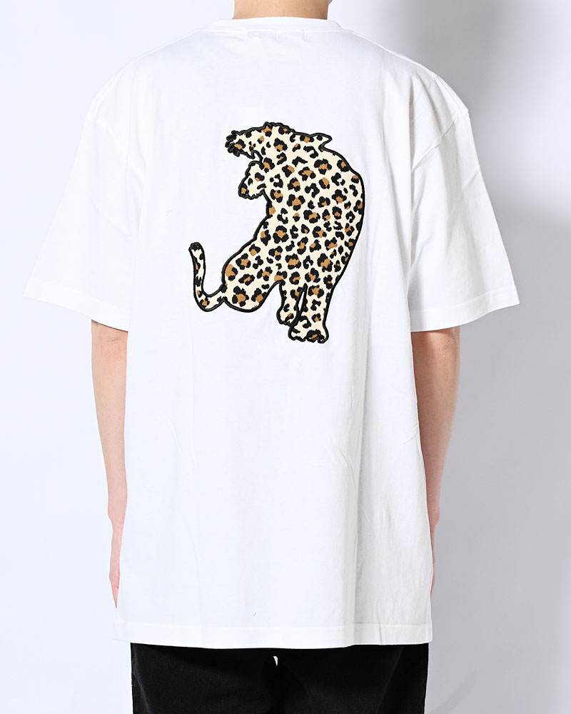 UNCERTAIN LEOPARD TEE -WHITE-