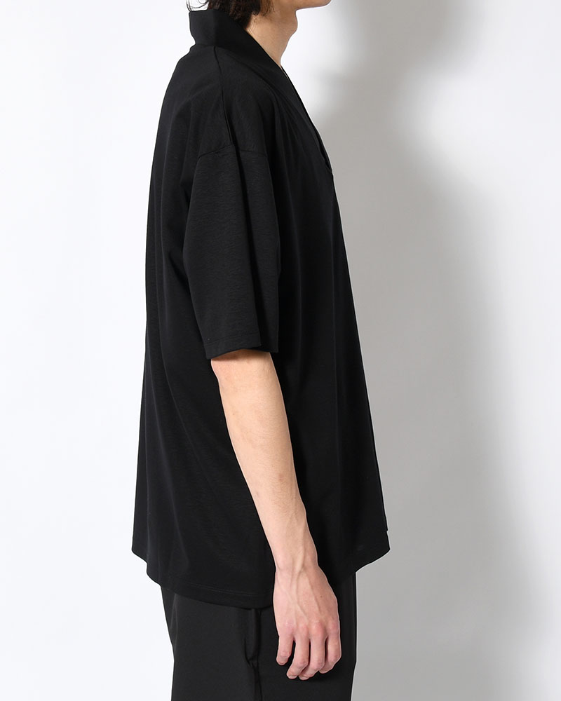 和 NECK S/S TEE -BLACK-