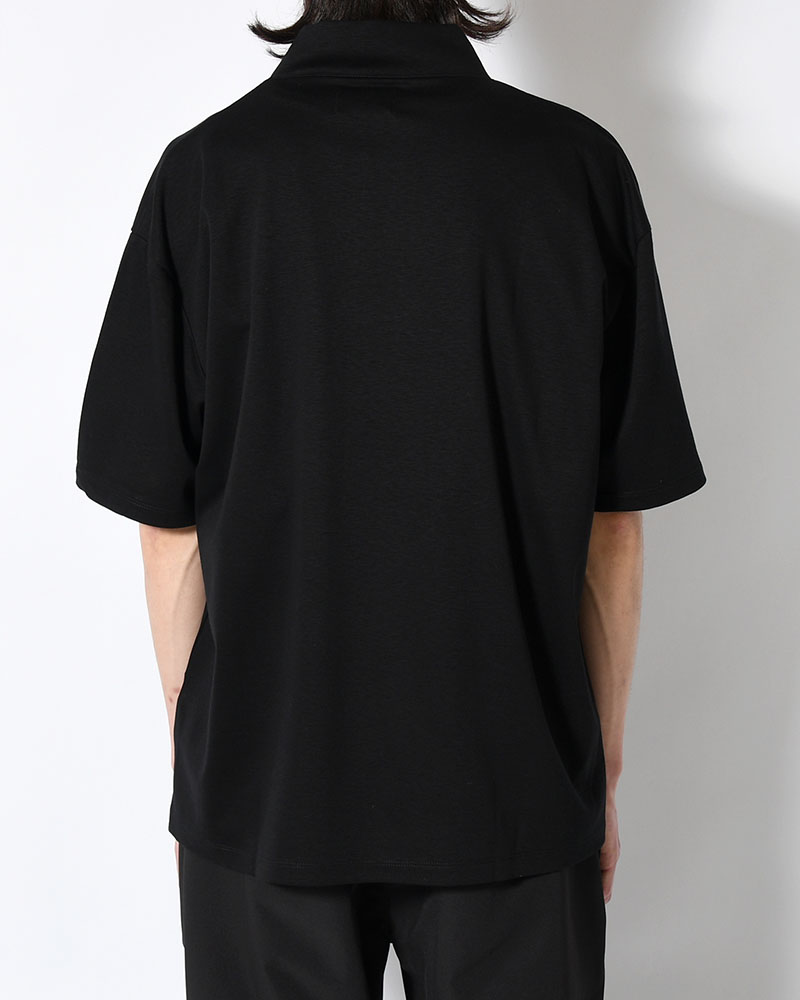 和 NECK S/S TEE -BLACK-