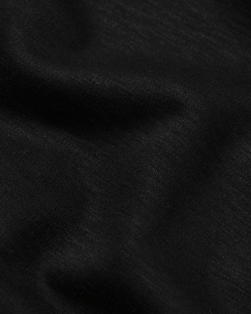 和 NECK S/S TEE -BLACK-